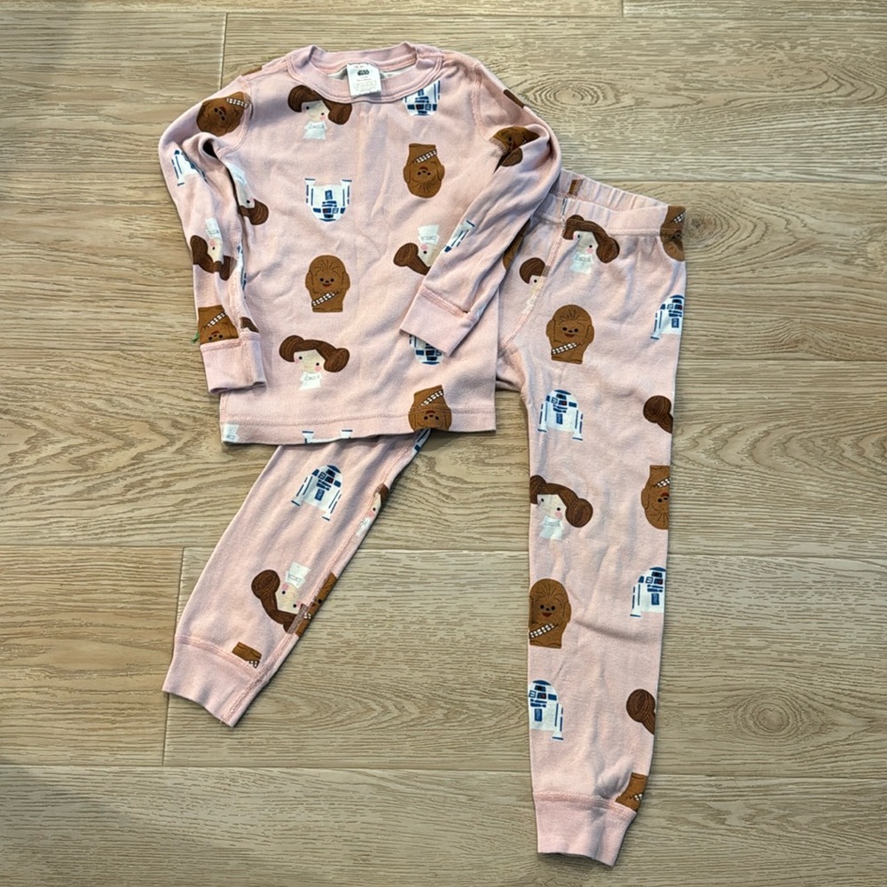 Hannah Anderson, Star Wars pajamas, size 4